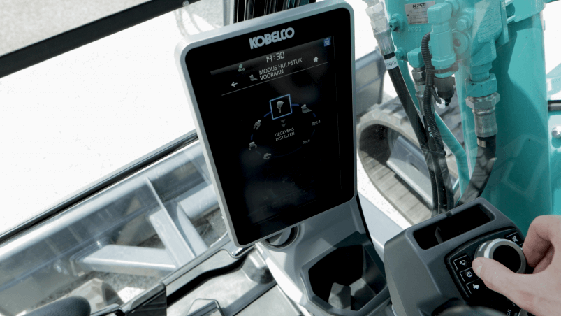 /uploads/galleries/gallery22/Kobelco SK520LC-11E Mass Excavation 17.png